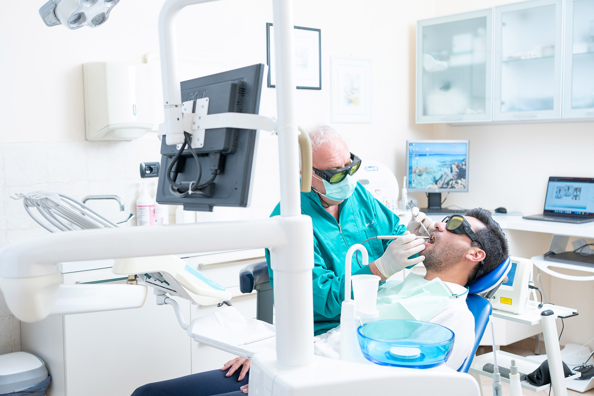 Urgenze dentistiche e pronto soccorso odontoiatrico, Perugia