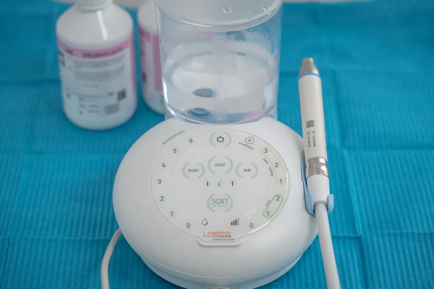 Pulizia denti professionale con ultrasuoni e curette, Perugia